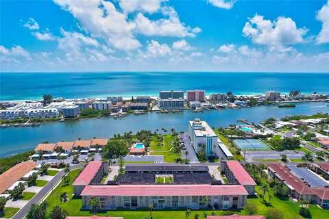 10215 REGAL DRIVE, LARGO, FL 33774