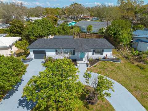 5531 49TH AVENUE N, KENNETH CITY, FL 33709