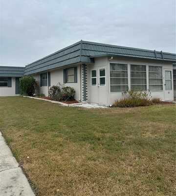 1811 BEDFORD LANE, SUN CITY CENTER, FL 33573