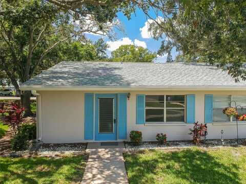 402 DORCHESTER PLACE, SUN CITY CENTER, FL 33573