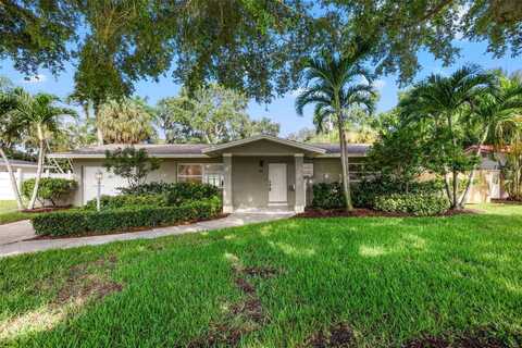 1180 EDEN ISLE BOULEVARD NE, Saint Petersburg, FL 33704