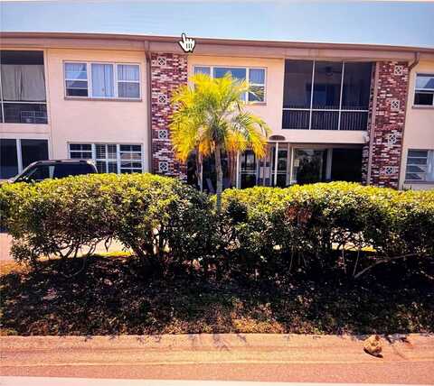416 73RD AVENUE N, Saint Petersburg, FL 33702