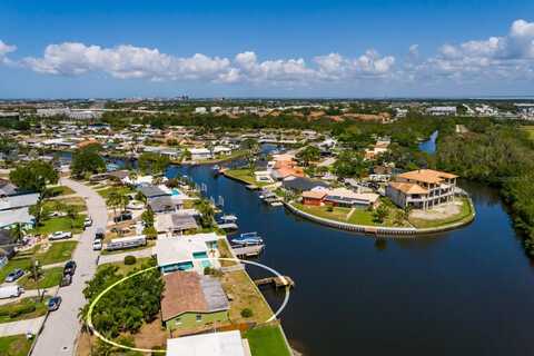 9439 SUN ISLE DRIVE NE, Saint Petersburg, FL 33702