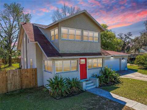 103 W MAPLE STREET, DAVENPORT, FL 33837