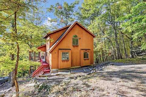 215 Radcliff Road, Bushkill, PA 18324