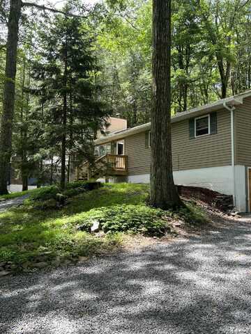 1553 Locust Lane, Pocono Lake, PA 18347