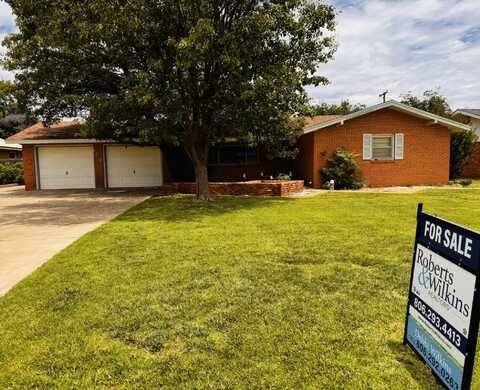1304 Floydada, Plainview, TX 79072