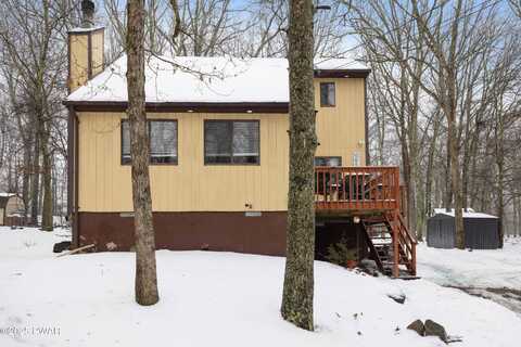 135 Depue Circle, Bushkill, PA 18324