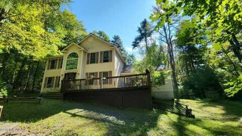 111 Ranger Road, Greeley, PA 18425