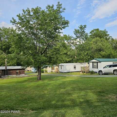 104 Bear Lane, Hawley, PA 18428