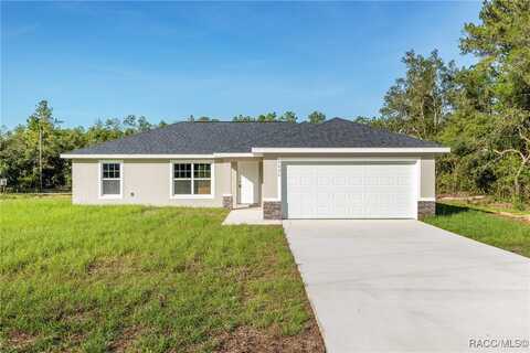 6671 N Darlington Drive, Citrus Springs, FL 34434