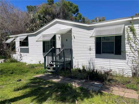 8473 W Elossa Court, Homosassa, FL 34448