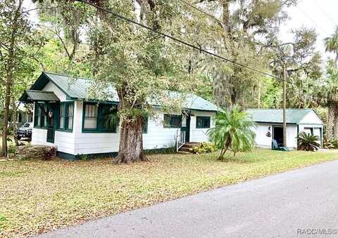 4 61st Street, Yankeetown, FL 34498