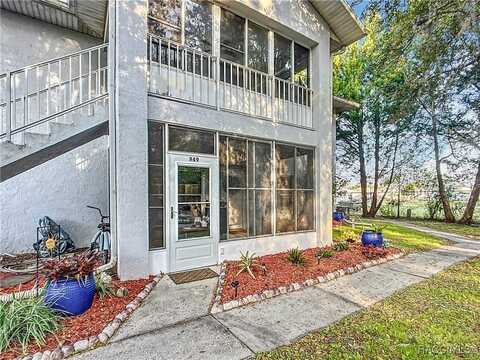 949 SE Mayo Drive, Crystal River, FL 34429
