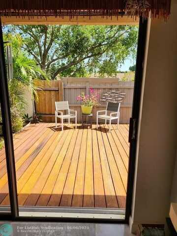 3092 S Oakland Forest Dr, Oakland Park, FL 33309