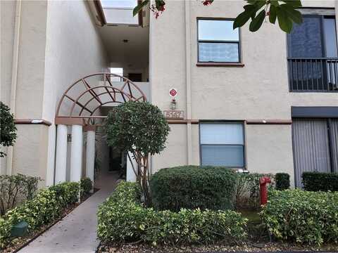5147 Europa Dr, Boynton Beach, FL 33437