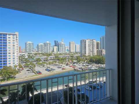 500 Bayview Dr, Sunny Isles Beach, FL 33160
