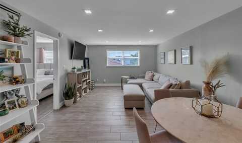 611 NE 14th Ave, Fort Lauderdale, FL 33304