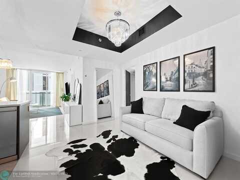 55 SE 6th St, Miami, FL 33131