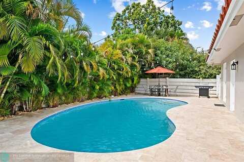 2645 SE 3rd St, Pompano Beach, FL 33062