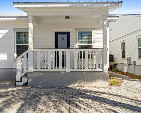 101 42nd St, Mexico Beach, FL 32456