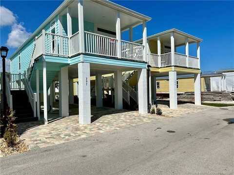 297 NE Coastal Way, Jensen Beach, FL 34957
