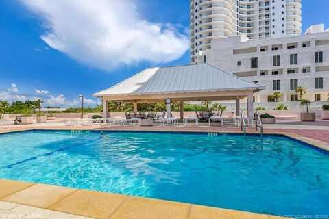 4200 N Ocean Drive, Singer Island, FL 33404