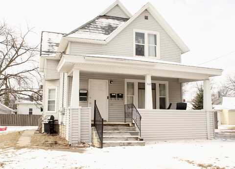 945 SHAWANO Avenue, GREEN BAY, WI 54303