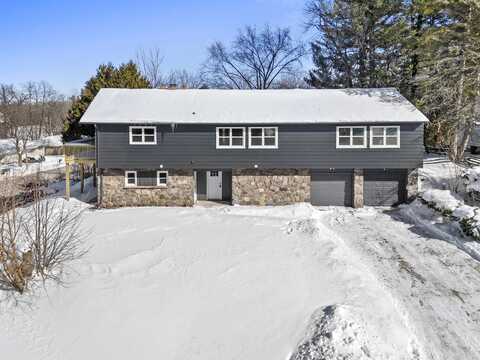 1032 MT MARY Drive, GREEN BAY, WI 54311