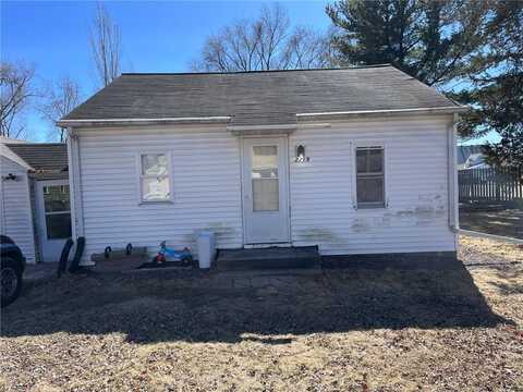 2219 Fenner Street, Eau Claire, WI 54703