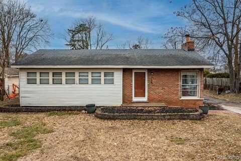 2174 MIDDLEBELT Road, West Bloomfield, MI 48324