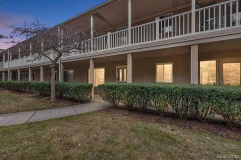 475 S ADAMS Road, Birmingham, MI 48009