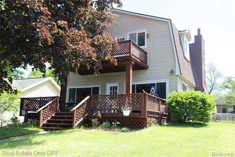 8860 RUSHSIDE Drive, Pinckney, MI 48169