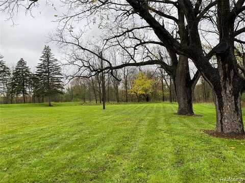 0000 S SEYMOUR Road, Flushing, MI 48433