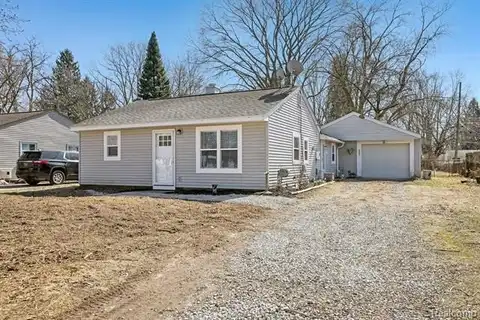 2744 JAMES Road, Auburn Hills, MI 48326