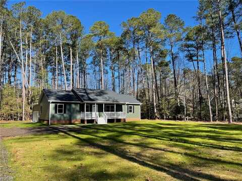 12356 Dogwood Trail, Gloucester, VA 23061
