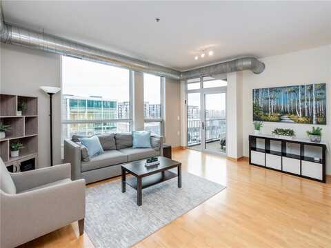 1211 Lagoon Avenue, Minneapolis, MN 55408