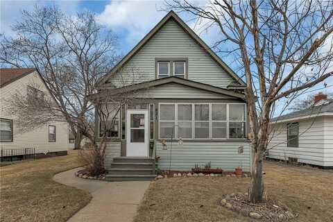 831 Washington Memorial Drive, Saint Cloud, MN 56301