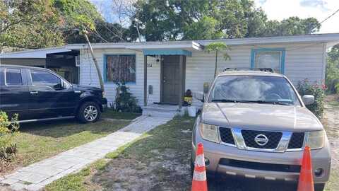 704 S 17th Street, Fort Pierce, FL 34950