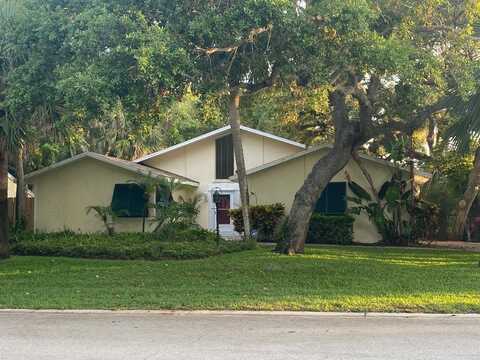 837 Seminole Lane, Indian River Shores, FL 32963