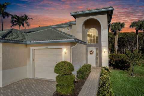 1557 SE Prestwick Lane, Port Saint Lucie, FL 34952
