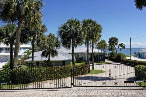 1508 S Indian River Drive, Fort Pierce, FL 34950