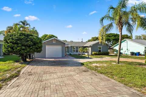 4805 SE Manatee Terrace, Stuart, FL 34997