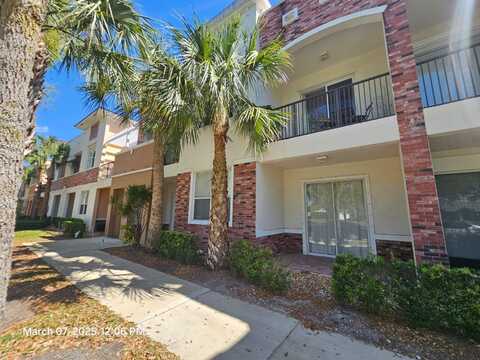 10560 SW Stephanie Way, Port Saint Lucie, FL 34987