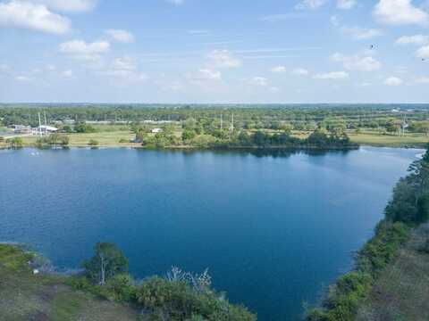 7735 21st Street SW, Vero Beach, FL 32968