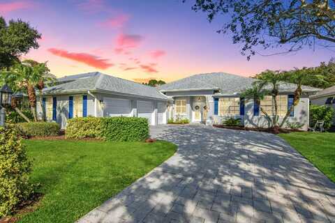 736 Hampton Woods Lane SW, Vero Beach, FL 32962