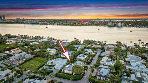 302 Via Linda, Palm Beach, FL 33480
