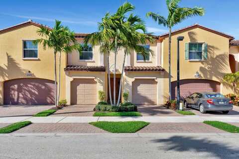4627 Mediterranean Circle, Palm Beach Gardens, FL 33418