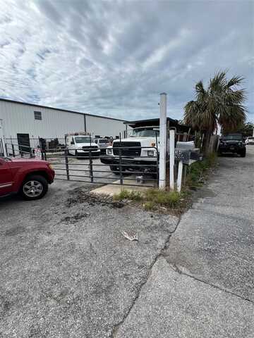 314 WARFIELD AVENUE, VENICE, FL 34285