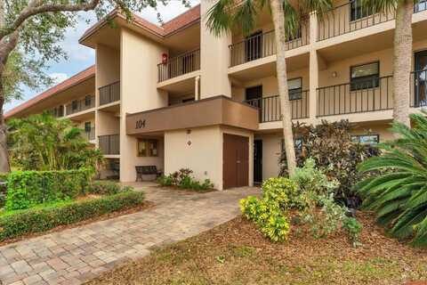 104 CAPRI ISLES BOULEVARD, VENICE, FL 34292